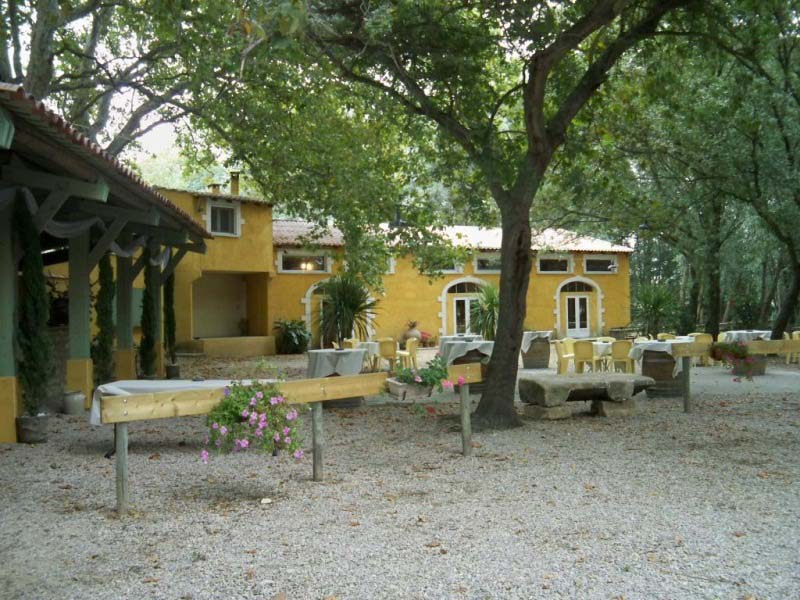 Manade Espelly Blanc_30800 SAINT GILLES_4